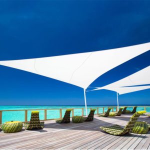 Ingenua shade sail – equilateral triangle