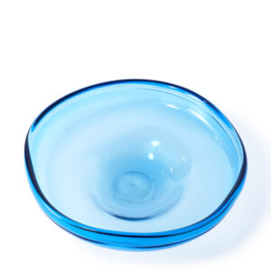Plate clear blue