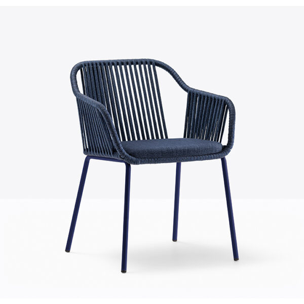 BABILA TWIST ARMCHAIR