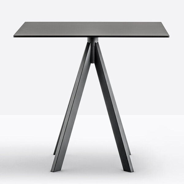 ARKI TABLE