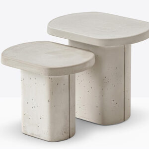 CAEMENTUM coffee table