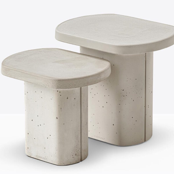 CAEMENTUM coffee table