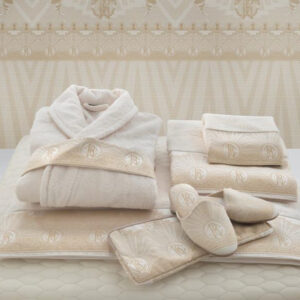 OYAL  COLLECTION BATH  SHEET