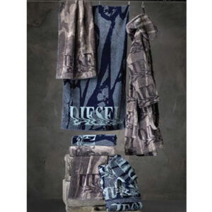 NEW  LIQUID  LOGO  BATHROBE  HOOD