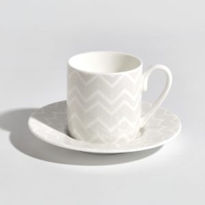 ZIGZAG WHITE ARABIC CUP SET OF 6